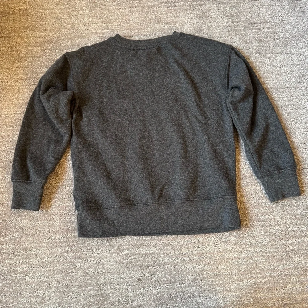 Tommy Bahama Kids Gray Cool Santa Graphic‎ Sweatshirt Size Small (5/6) FLAWED